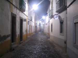 evora